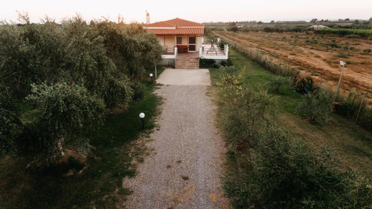 A Wonderful Relaxing Place. Nice View. Romantic Sunset Douneika  Luaran gambar